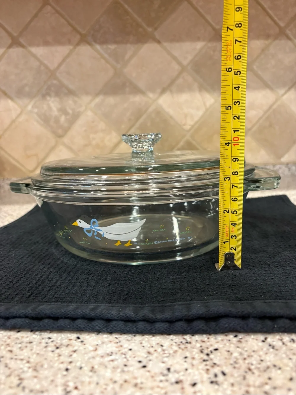 1987 Anchor Hocking Ovenware 1.5-quart clear glass casserole dish